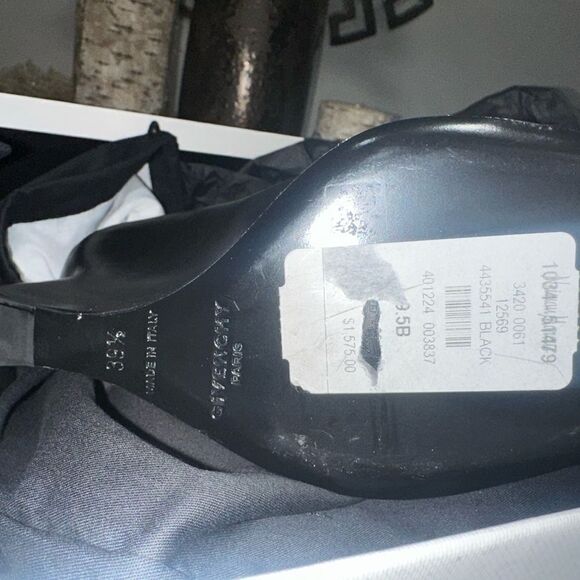 Givenchy G Lock Ankle Boots - Picture 8 of 10